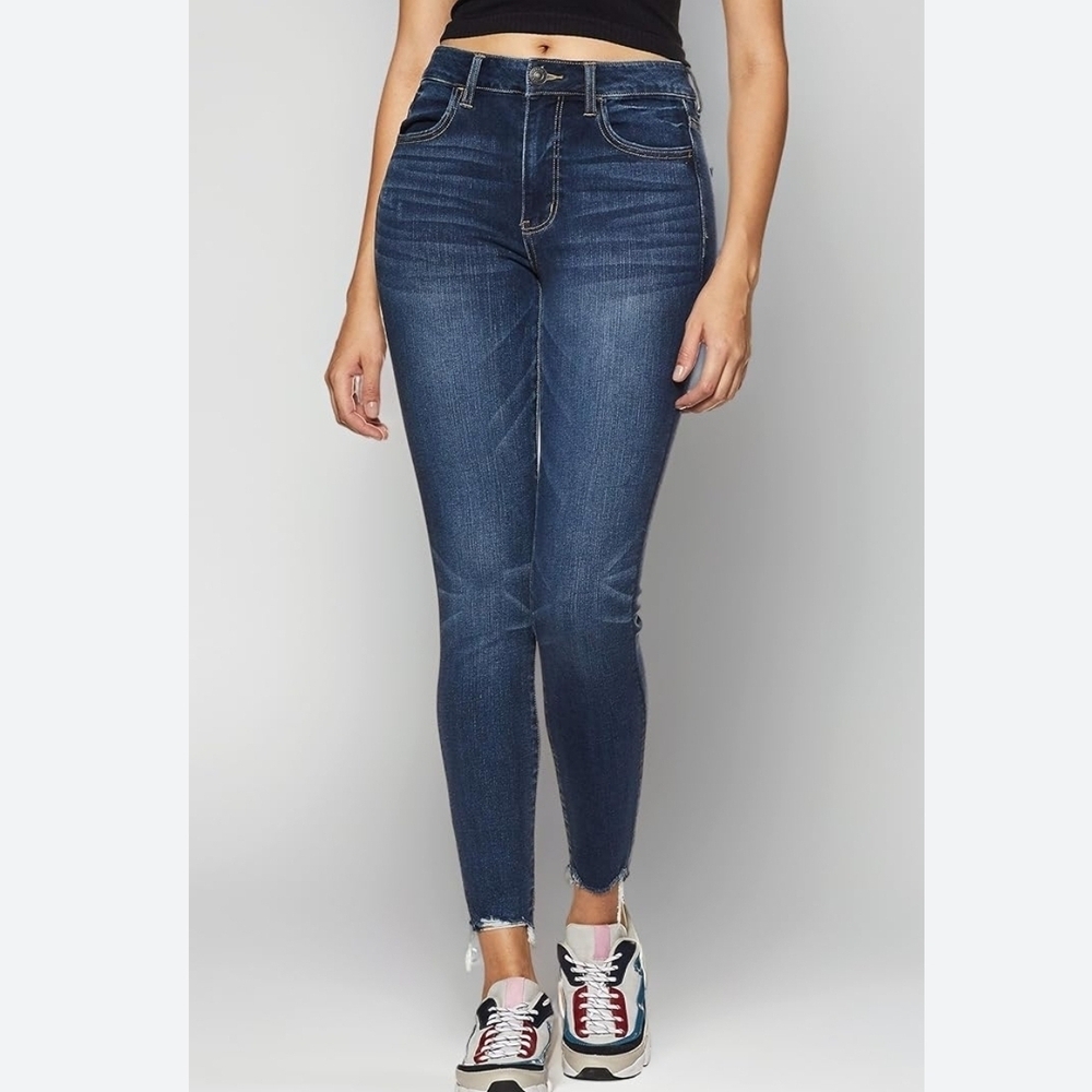 American Eagle Outfitters Dark Blue High-Rise Skinny Jeans Size 6R